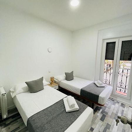 Hostal Noche Y Dia Madrid Ngoại thất bức ảnh