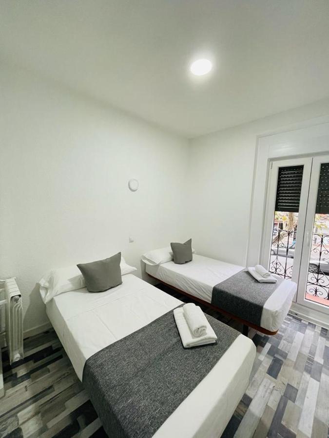 Hostal Noche Y Dia Madrid Ngoại thất bức ảnh