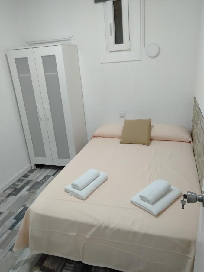 Hostal Noche Y Dia Madrid Ngoại thất bức ảnh